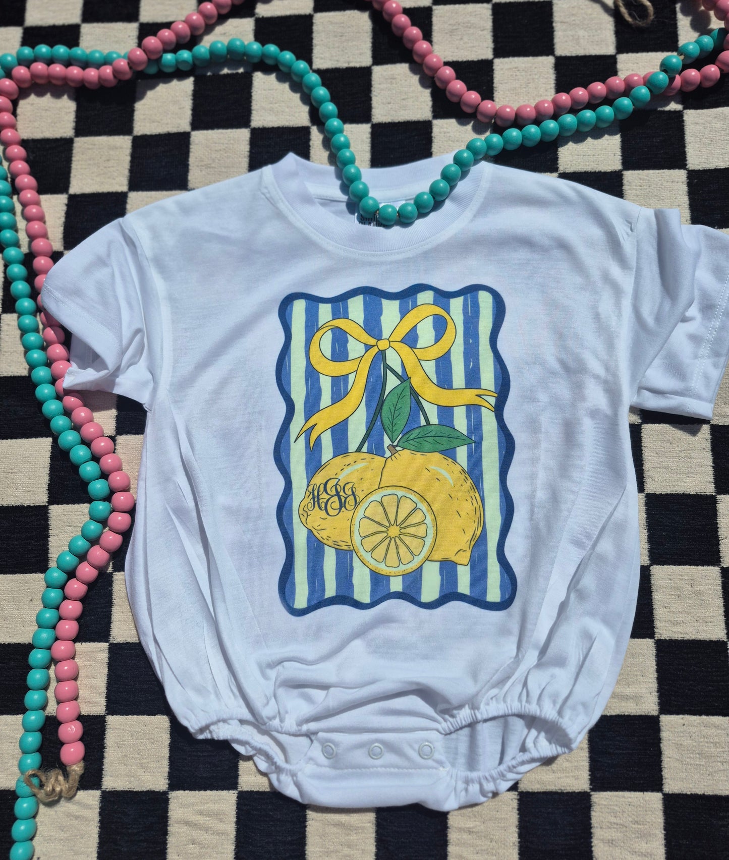 Lemon monogram tee & bubble