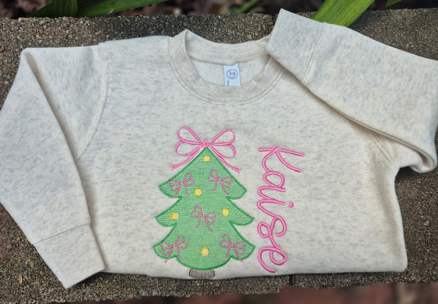 Tree with pink bow & names π - toddler & infant crews