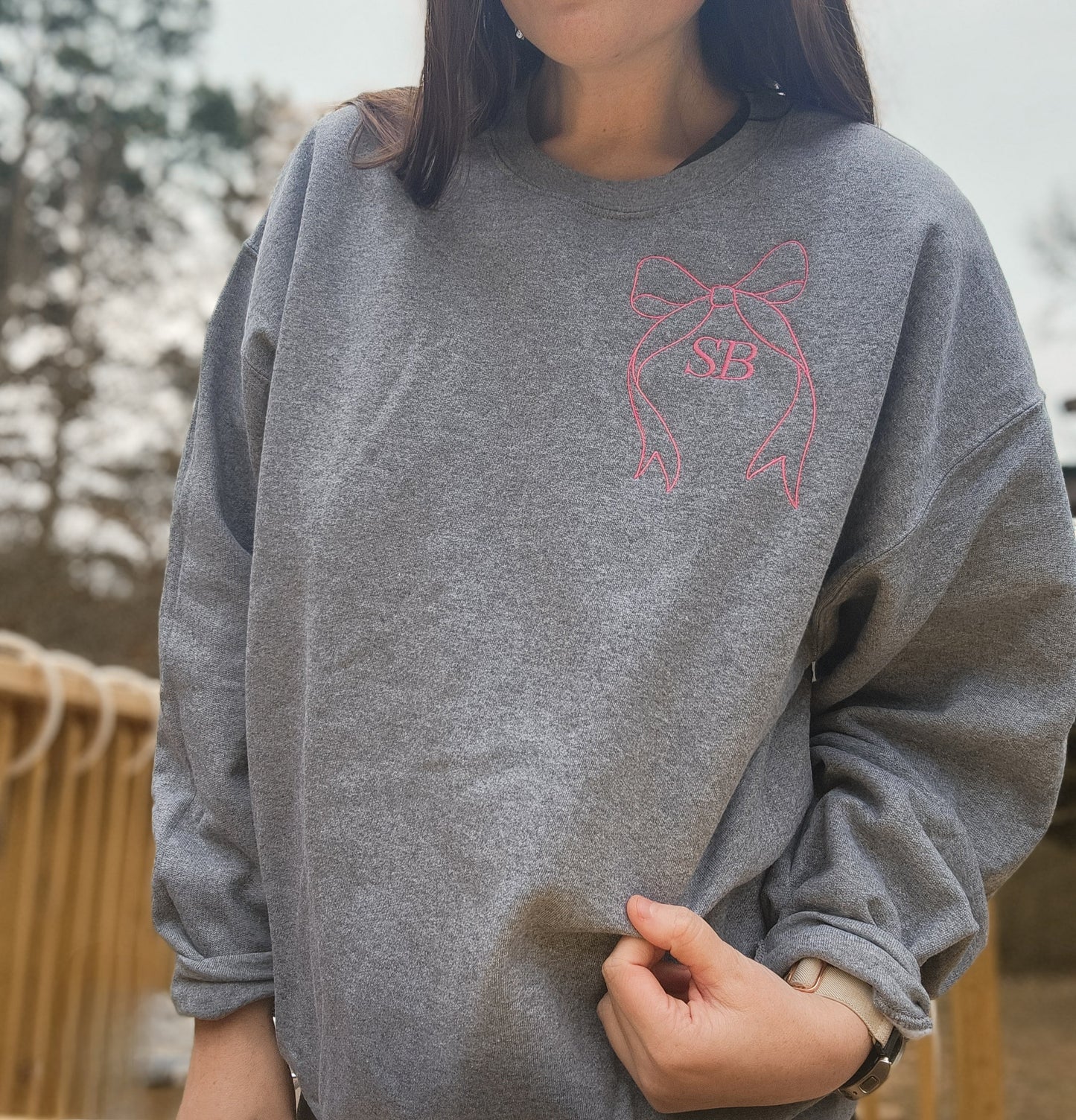 Bow initial embroidery crews(adults)