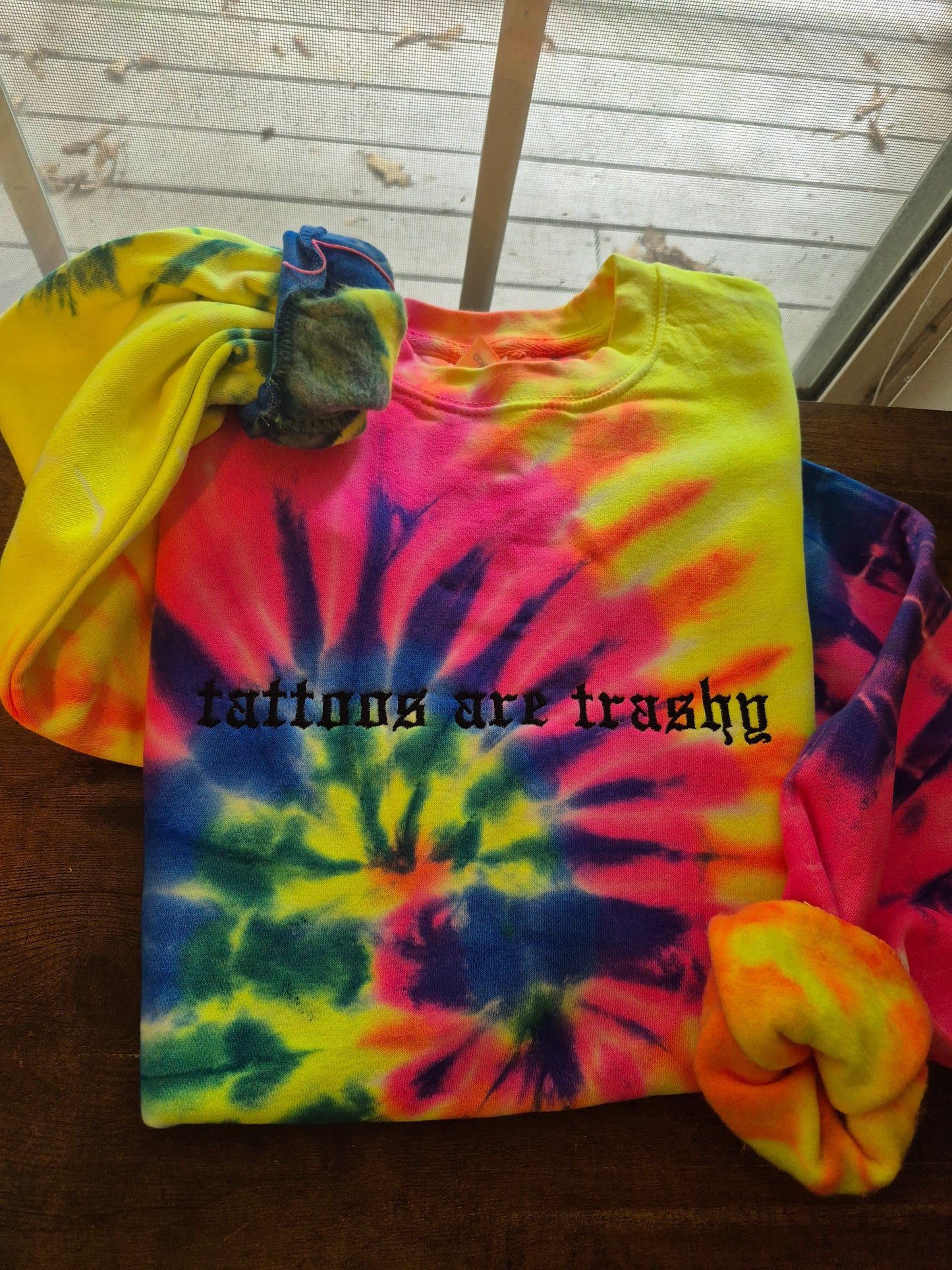 Med RTS tie dye sweatshirt