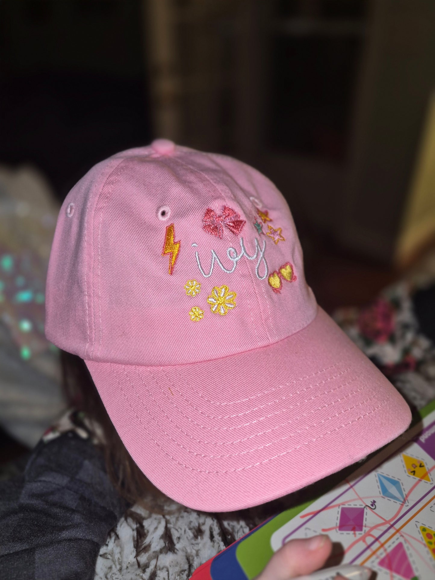 Youth dad cap- name + icons