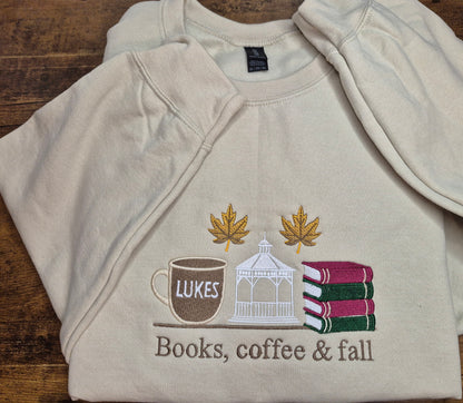 Books, coffee & fall ☕️🍂