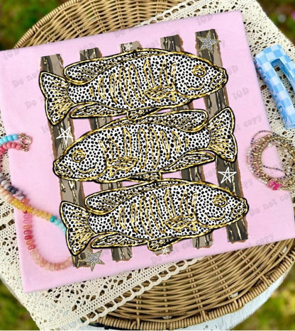 Dotted fish - CC tee